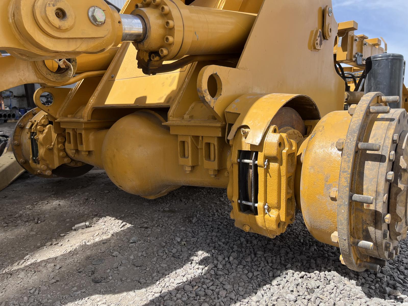 ./imagenes/INVOICE/2019/18072/CATERPILLAR 966H (4).JPG